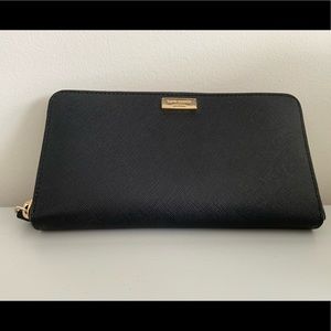 Kate Spade Saffiano Leather Wallet